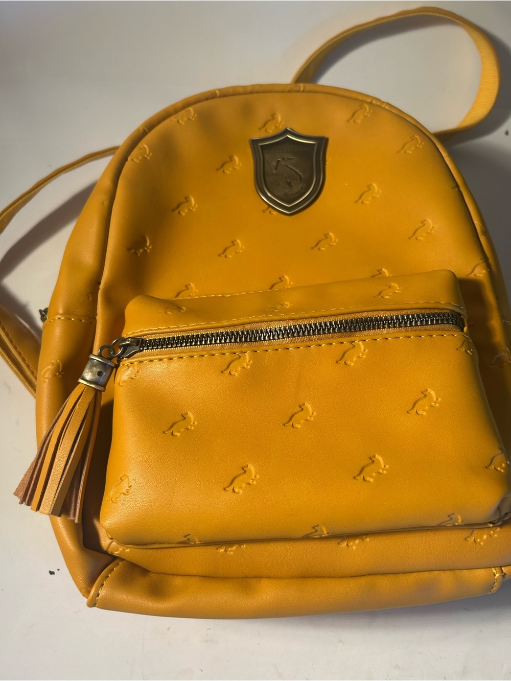 Hufflepuff Backpack - Picture 6 of 16